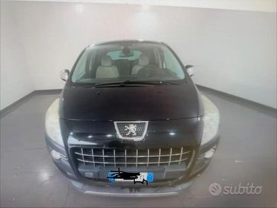 Usata Peugeot 3008 Business-Line 115 CV (84 kW) 2013 Nero Station wagon