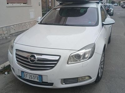 Usata Opel Insignia Sport 160 CV (117 kW) 2011 Bianco Station wagon
