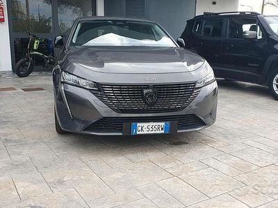 Usata Peugeot 308 130 CV (95 kW) 2022 Grigio Station wagon