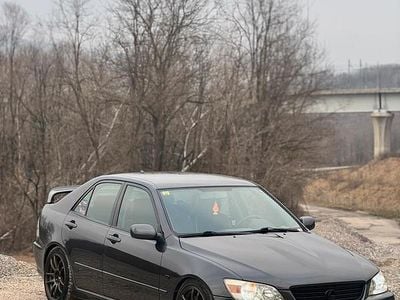 Usata Lexus IS200 155 CV (114 kW) 2001 Grigio Berlina