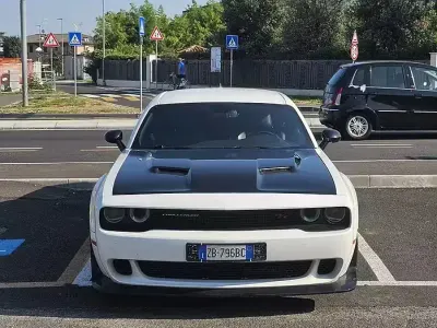 Usata Dodge Challenger 372 CV (273 kW) 2019 Bianco Coupé