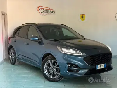 Usata Ford Kuga ST-Line 120 CV (88 kW) 2022 Blu SUV