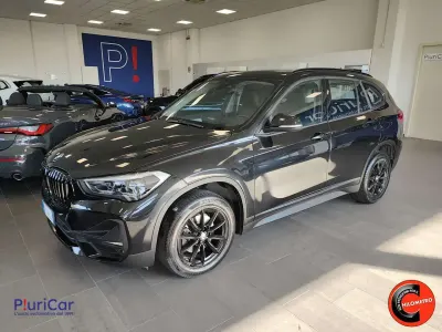 Usata BMW X1 150 CV (110 kW) 2021 Nero SUV