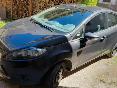 Usata Ford Fiesta 68 CV (50 kW) 2009 Berlina