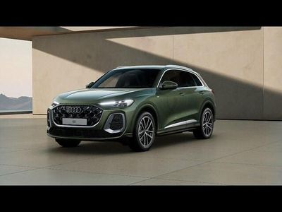 Nuova Audi Q5 S-Line 204 CV (150 kW) 2025 Verde district metallizzato SUV