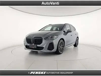 Nuova BMW 218 Active Tourer M Sport 150 CV (110 kW) 2026 Grigio Monovolume