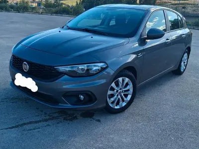 Usata Fiat Tipo 120 CV (88 kW) 2018 Utilitaria