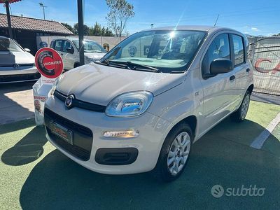 Usata Fiat Panda Lounge 85 CV (62 kW) 2015 Beige Utilitaria