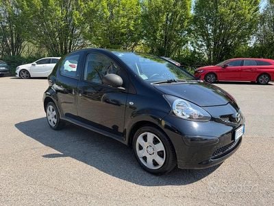 Usata Toyota Aygo 2009 Nero Utilitaria