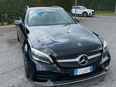 Usata Mercedes C220 AMG 200 CV (147 kW) 2020 Nero Station wagon