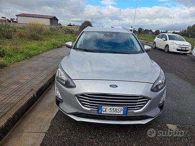 Usata Ford Focus Business Edition 120 CV (88 kW) 2021 Grigio Station wagon