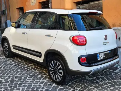 Usata Fiat 500L Trekking 105 CV (77 kW) 2014 Bianco Monovolume
