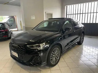 Usata Audi Q3 Sportback S-Line 150 CV (110 kW) 2023 Nero SUV