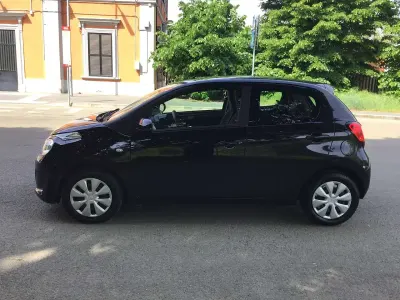 Usata Citroën C1 Feel 69 CV (50 kW) 2017 Nero Utilitaria