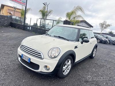 Bianco Usata 2013 Mini Cooper D Utilitaria | 5990 € (Buon prezzo)