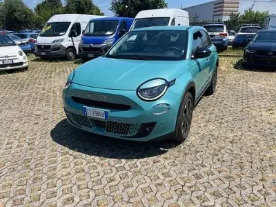 Usata Fiat 600 La Prima 110 CV (80 kW) 2025 Azzurro SUV