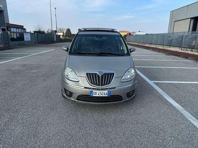 Usata Lancia Musa 95 CV (69 kW) 2008 Grigio Monovolume