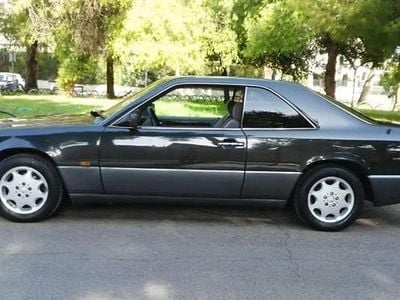 Usata Mercedes 230 101 CV (74 kW) 1991