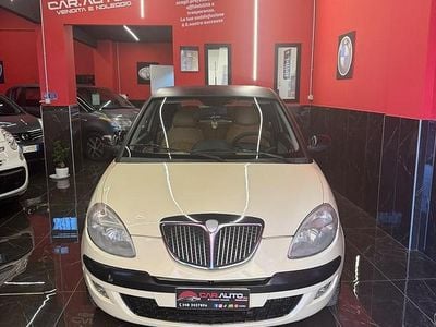 Usata Lancia Ypsilon 75 CV (55 kW) 2007 Beige Utilitaria