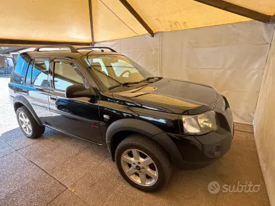 Usata Land Rover Freelander 111 CV (81 kW) 2004 Nero SUV