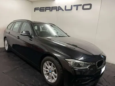 Usado BMW 318 Luxury Line 150 CV (110 kW) 2019 Negro Familiar