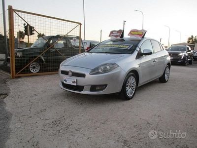 Usata Fiat Bravo Dynamic 120 CV (88 kW) 2012 Grigio Utilitaria