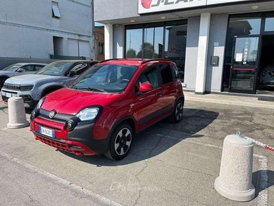 Usata Fiat Panda Cross Cross 69 CV (50 kW) 2023 Rosso Utilitaria