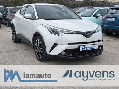 Usata Toyota C-HR Active 98 CV (72 kW) 2018 Bianco SUV