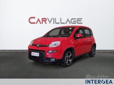 Usata Fiat Panda Sport 70 CV (51 kW) 2022 Rosso Utilitaria