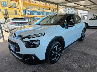 Usata Citroën C3 Shine 102 CV (75 kW) 2022 Bianco Utilitaria