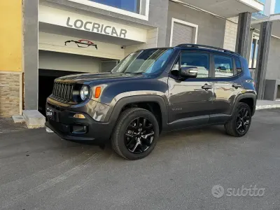 Usata Jeep Renegade Limited 140 CV (102 kW) 2018 Grigio SUV