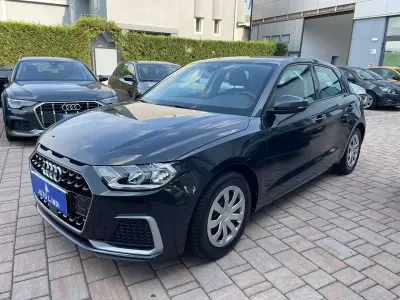 Usata Audi A1 Sportback Admired 95 CV (69 kW) 2019 Nero Utilitaria