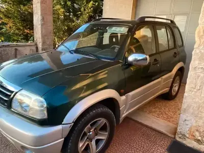 Usata Suzuki Grand Vitara 128 CV (94 kW) 2003 Verde Station wagon