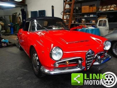 Usata Alfa Romeo Giulia Veloce 112 CV (82 kW) 1964 Rosso Cabrio