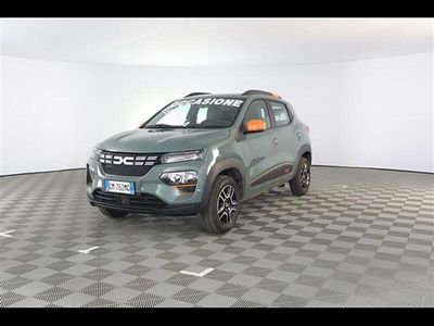Usata Dacia Spring Comfort Plus 33 kW (45 CV) 2023 Verde scuro Utilitaria