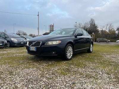 Usata Volvo S80 Momentum 185 CV (136 kW) 2008 Blu metallizzato Berlina