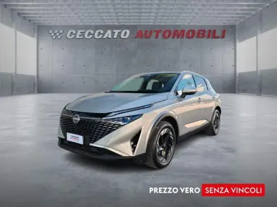 Usata Nissan Qashqai N-Connecta 140 CV (102 kW) 2025 Grigio SUV