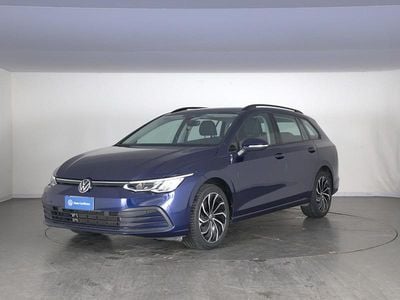 Usata VW Golf VIII Life 110 CV (80 kW) 2023 Atlantic blue metallizzato Station wagon