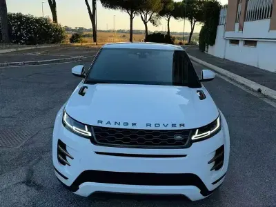 Usata Land Rover Range Rover evoque R-Dynamic 150 CV (110 kW) 2019 Bianco SUV