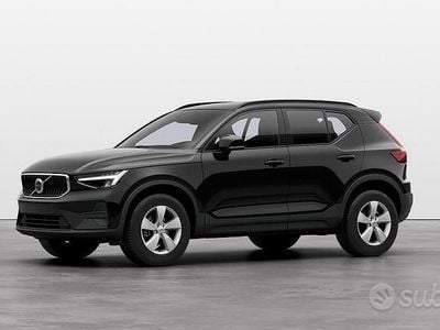 Nuova Volvo XC40 2025 SUV