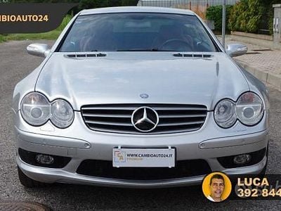 Usata Mercedes SL500 Elegance 306 CV (225 kW) 2004 Grigio metallizzato Cabrio
