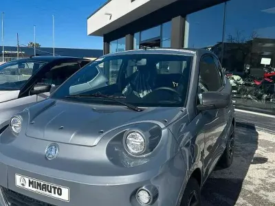 Nuova Aixam Minauto 2026 Grigio Utilitaria