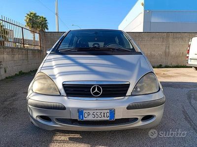 Grigio Usata 2004 Mercedes A170 Avantgarde Berlina | 2500 €