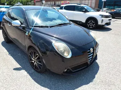 Usata Alfa Romeo MiTo 140 CV (102 kW) 2014 Nero Utilitaria