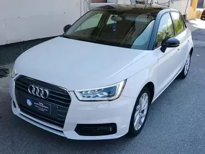 Usata Audi A1 Design 90 CV (66 kW) 2015 Bianco Utilitaria