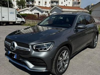 Mercedes GLC300
