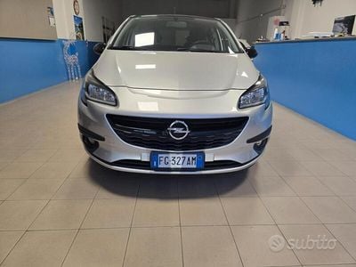 Usata Opel Corsa Innovation 90 CV (66 kW) 2016 Grigio Coupé