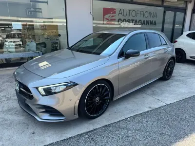 Usata Mercedes A200 AMG line 150 CV (110 kW) 2020 Grigio Berlina