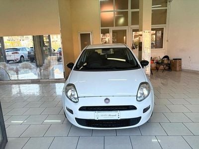 Bianco Usata 2014 Fiat Grande Punto Utilitaria | 3250 € (Ottimo prezzo)