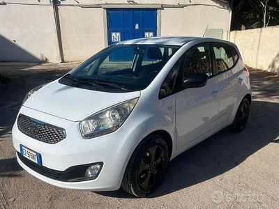 Bianco Usata 2015 Kia Venga Utilitaria | 7500 €